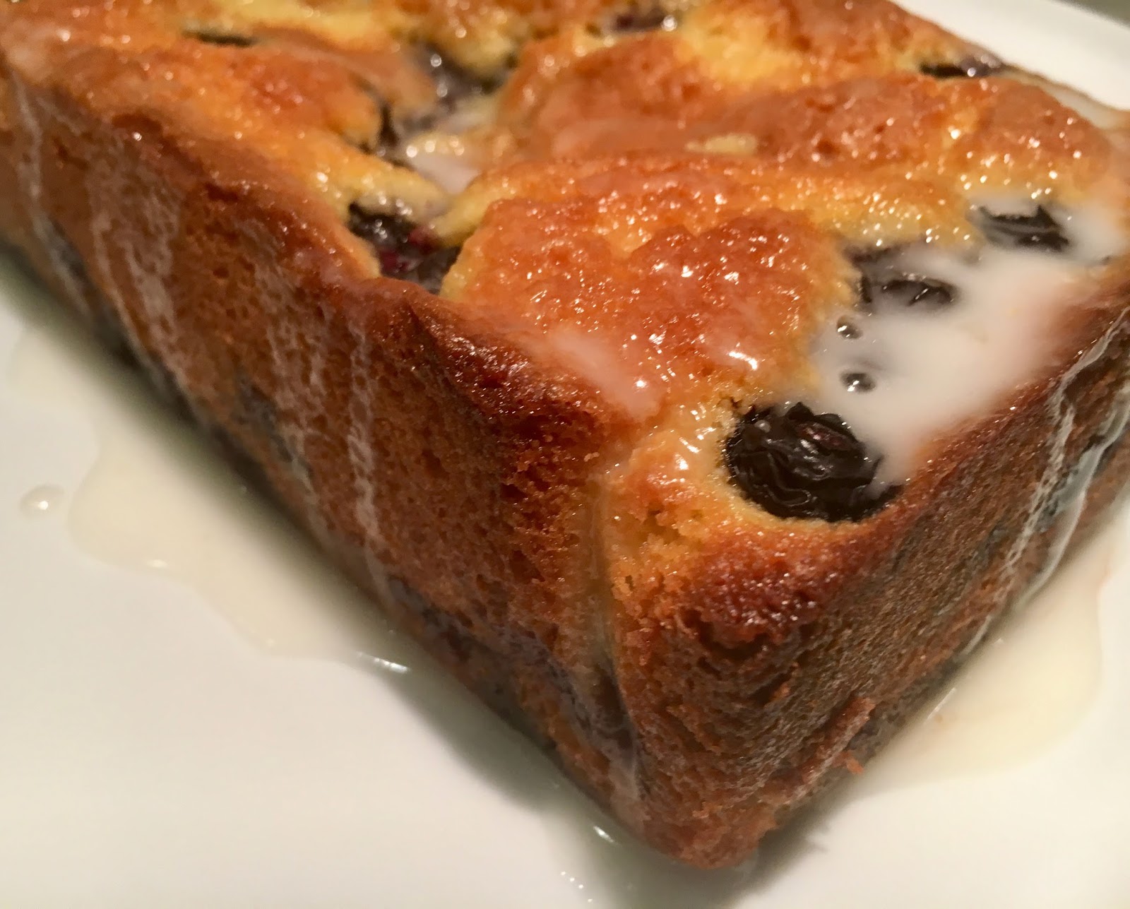 Yotam Ottolenghi’s Splendid Blueberry, Almond and Lemon Cake