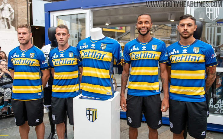 parma away kit