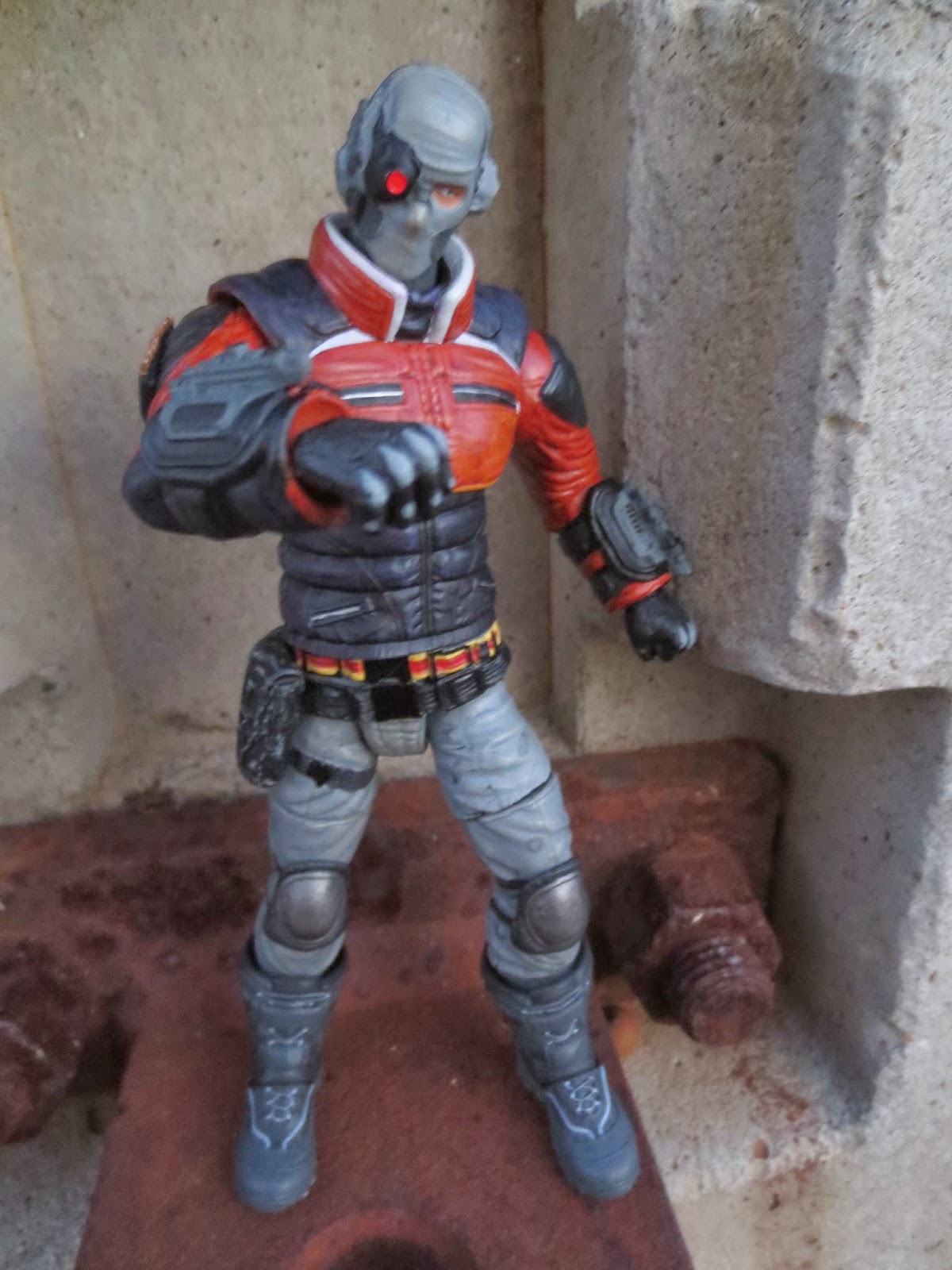 Action Figure Review: Deadshot from Arkham Origins by DC Collectibles