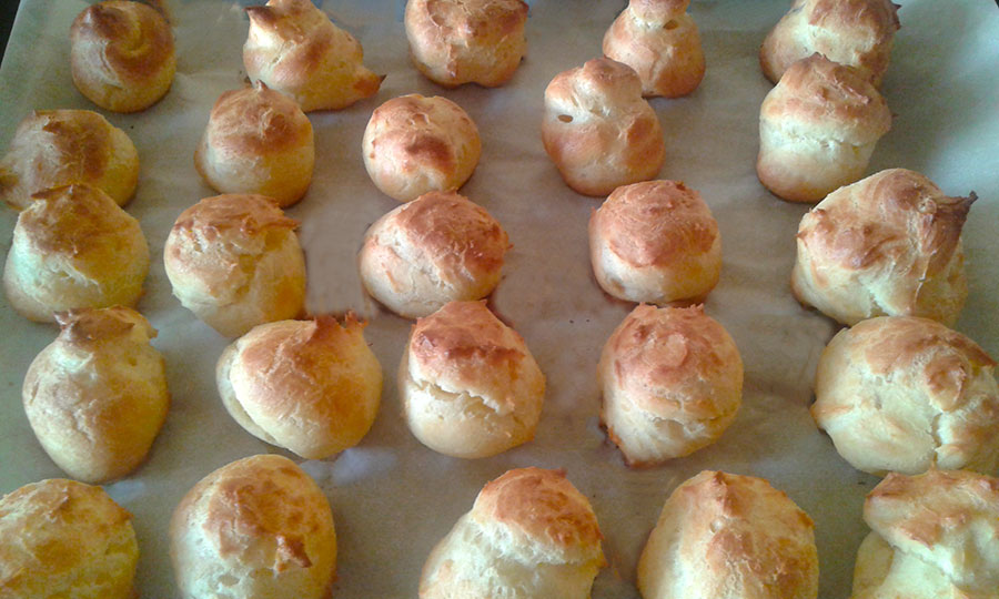 profiteroles