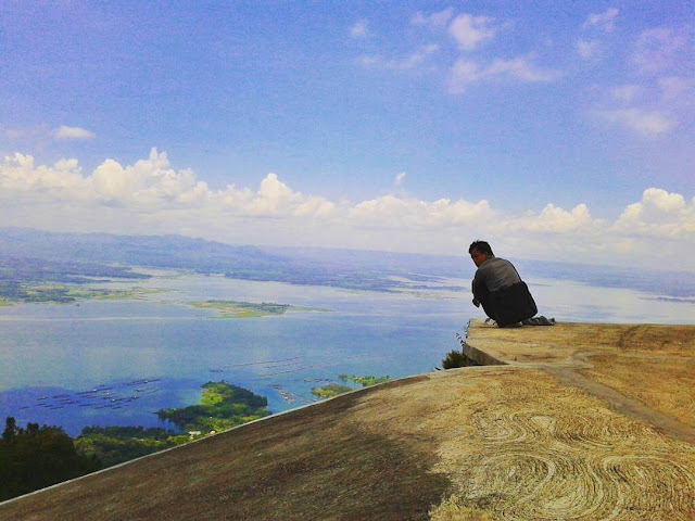 bukit gantole foto bukit gantole wonogiri