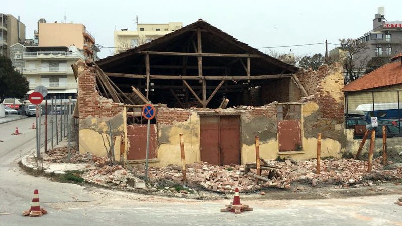 Κατέρρευσε τμήμα παλιάς αποθήκης του ΟΣΕ στο λιμάνι Αλεξανδρούπολης