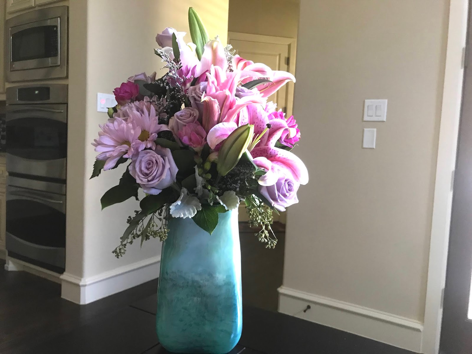 Beautiful Designs Of Bouquet For Graduation Flowers By Little