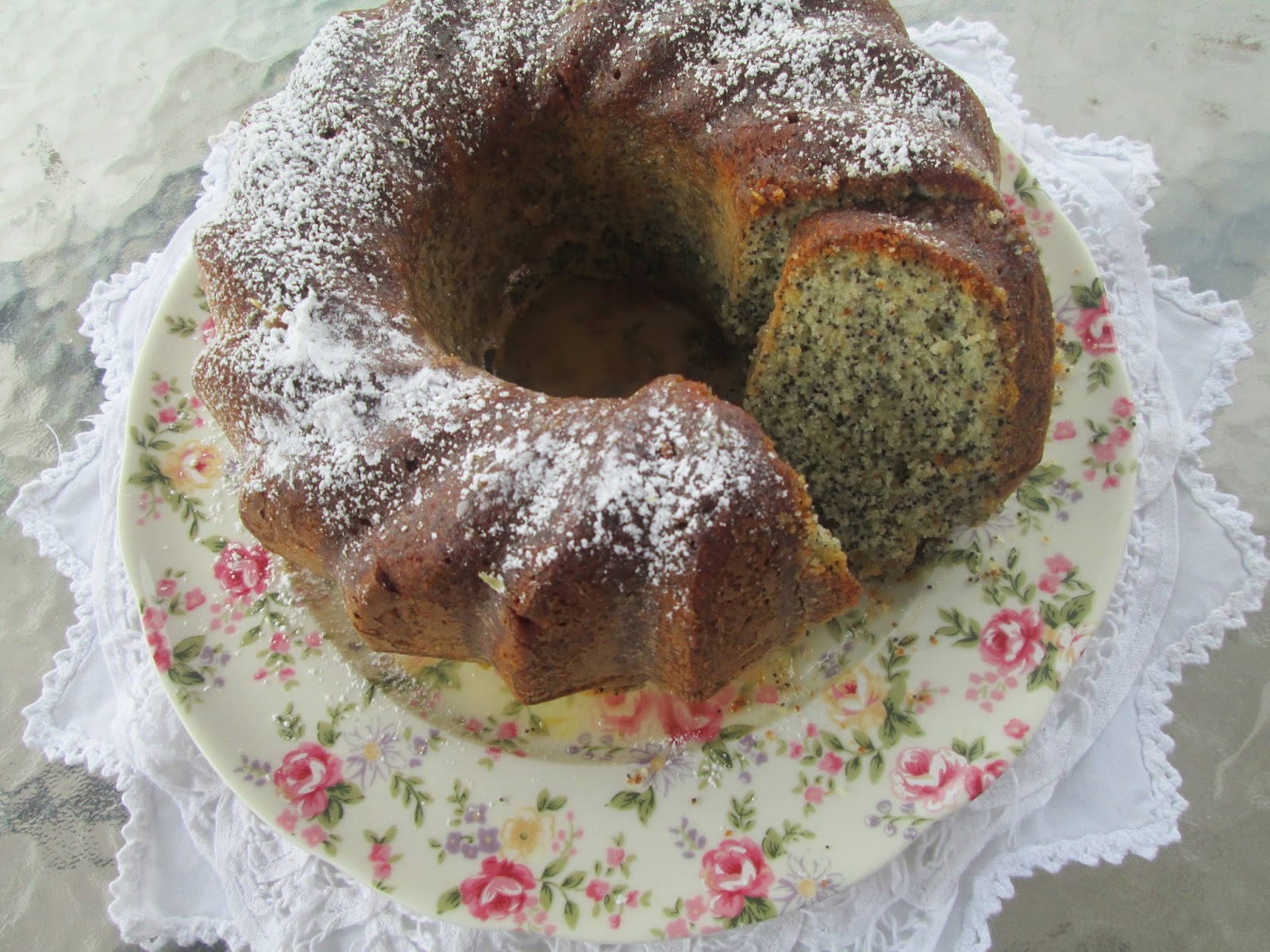 Canela kitchen (gloria) Poppy seeds cake with orange glaze