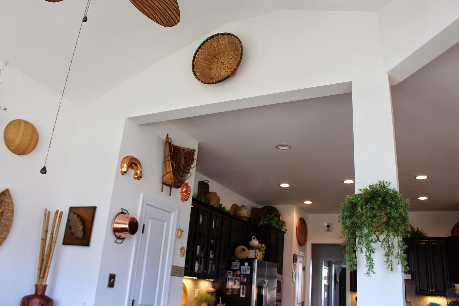 Designs by Pinky: ~~~Pottery in the Kitchen~~~