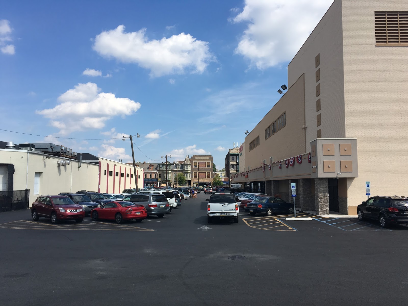 Little Apple Market Allentown, PA