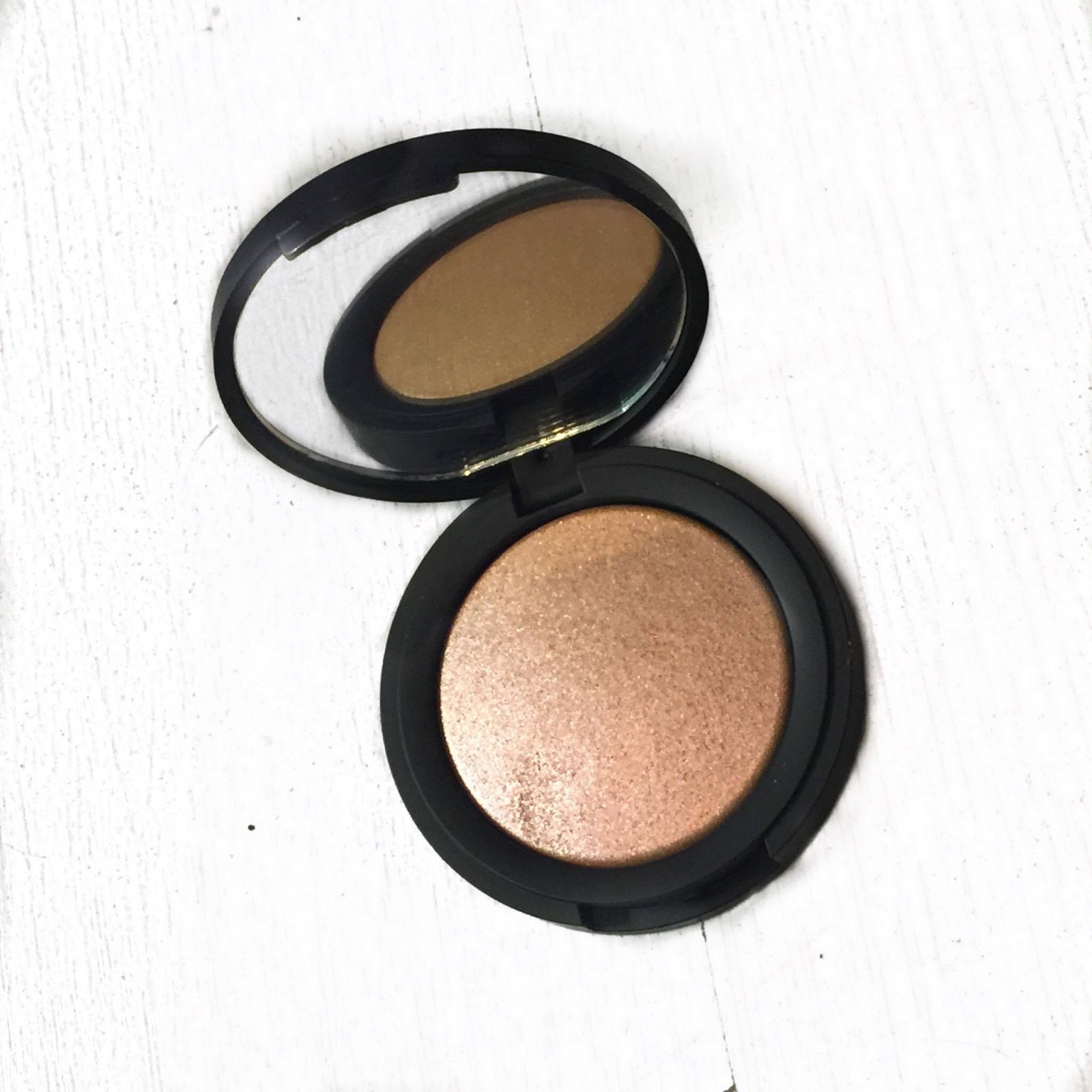 Plus A Little More Mother Of Pearl Highlighter