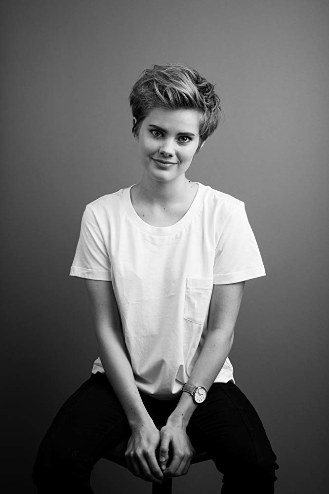 Elizabeth Cullen Elizabeth Cullen