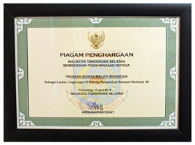 Piagam Penghargaan Walikota Tangerang Selatan