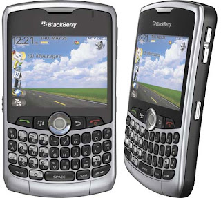 Spesifikasi dan Harga BlackBerry Curve 8330 Smartfren