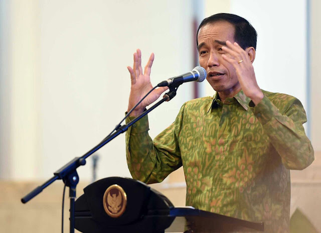 Video Conference dengan WNI Australia, Jokowi : Tak Perlu Khawatir, Indonesia Aman. 