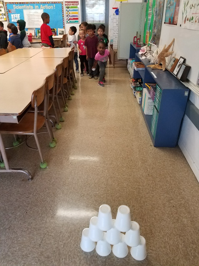 Paseo Del Rey Kindergarten How Can You Knock Down the Most Bowling Pins?
