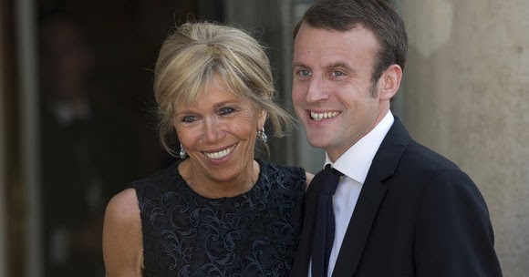O presidente eleito da França, Emmanuel Macron, e sua esposa Brigitte jpg (580x304)
