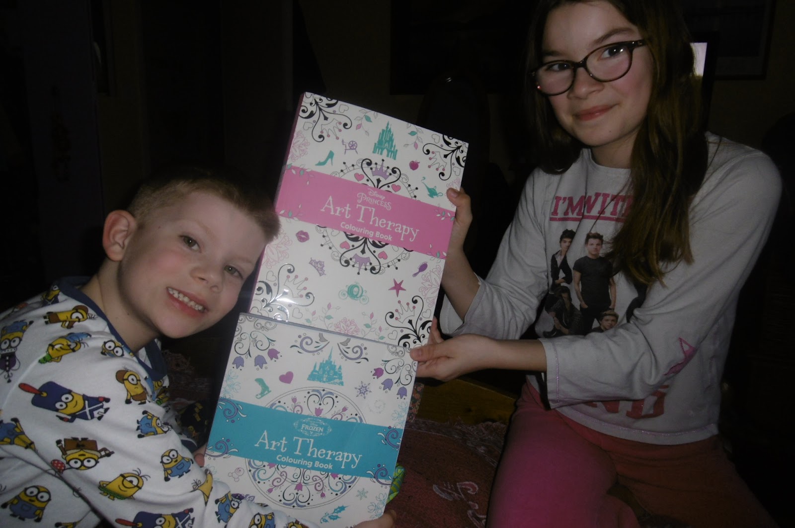 Madhouse Family Reviews: Disney Art Therapy Colouring Books review