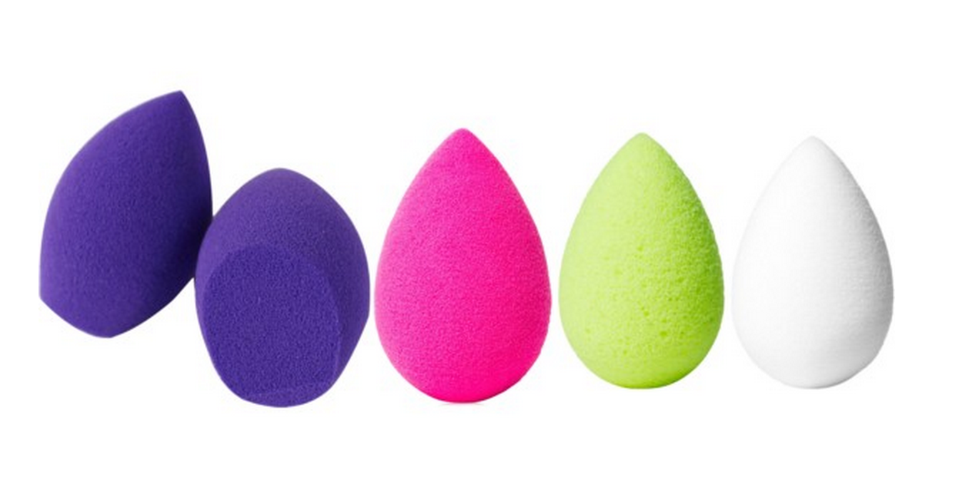 Elle Sees Beauty Blogger in Atlanta Are Mini Beauty Blenders Worth