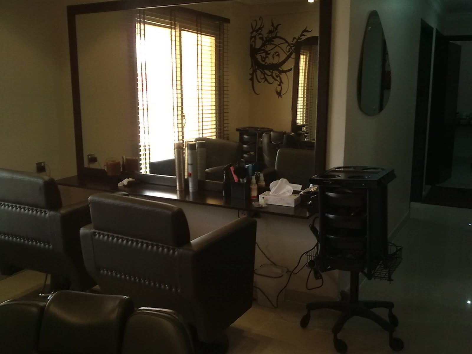 Kuweight 64 SHE ZONE A NEW BEAUTY PARLOUR IN SALMIAH