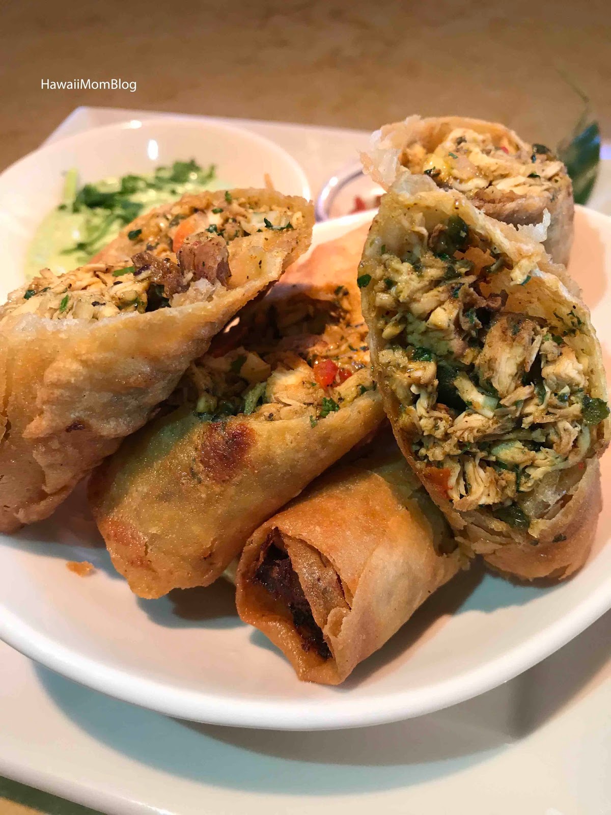 Hawaii Mom Blog The Cheesecake Factory at Ka Makana Ali`i