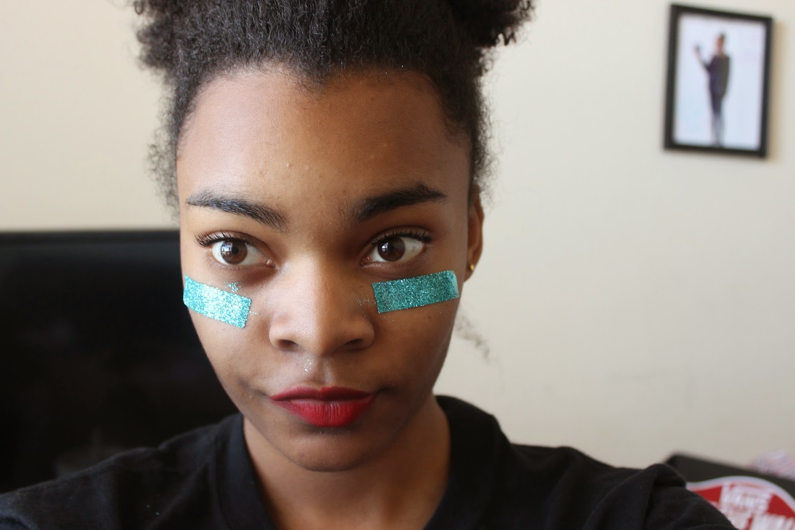 D.I.Y Glittery Football Black Eye LeaderOfTheNewCool