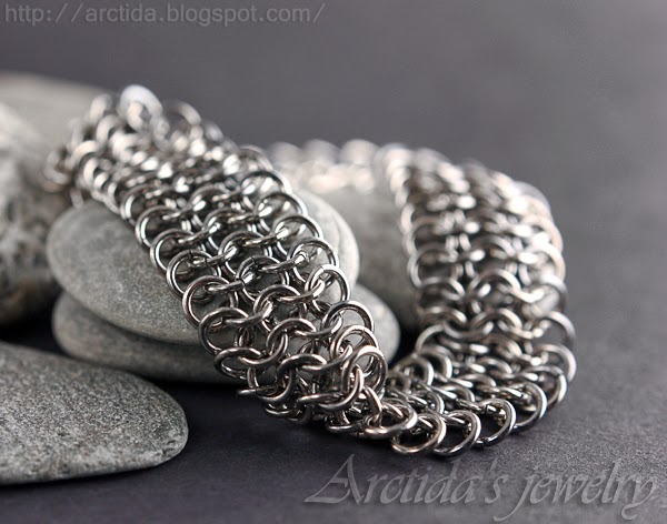 http://www.arctida.com/en/for-men/74-chainmaille-mens-bracelet-oxidized-sterling-silver-dionysos.html