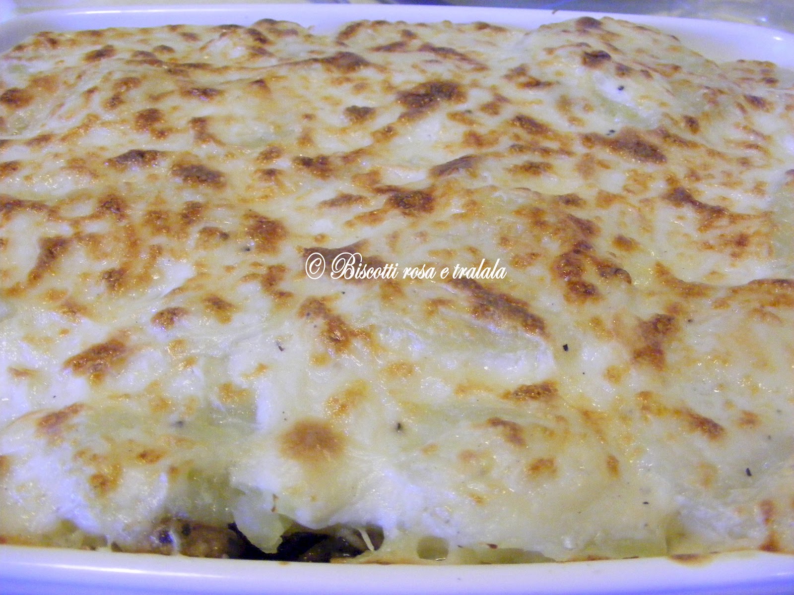 biscottirosaetralala: Pommes de terre et raclette...