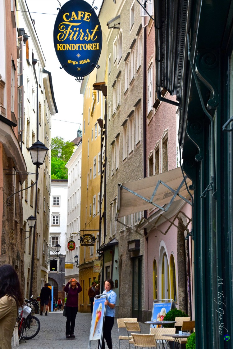 Salzburg is one of many picturesque towns of Austria | Ms. Toody Goo Shoes #austria #danuberivercruise #Salzburg