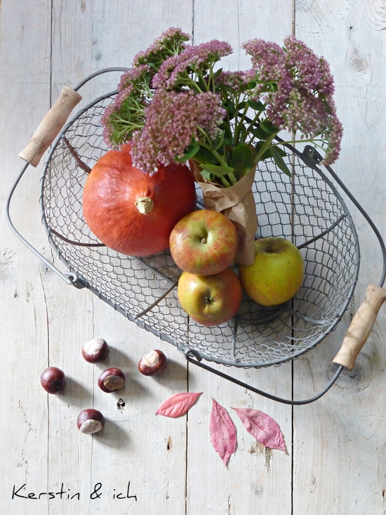 schrank stoffdecke herbstdeko ideen natur inspiriert