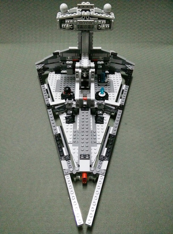 Lego 75055 Imperial Star Destroyer 4