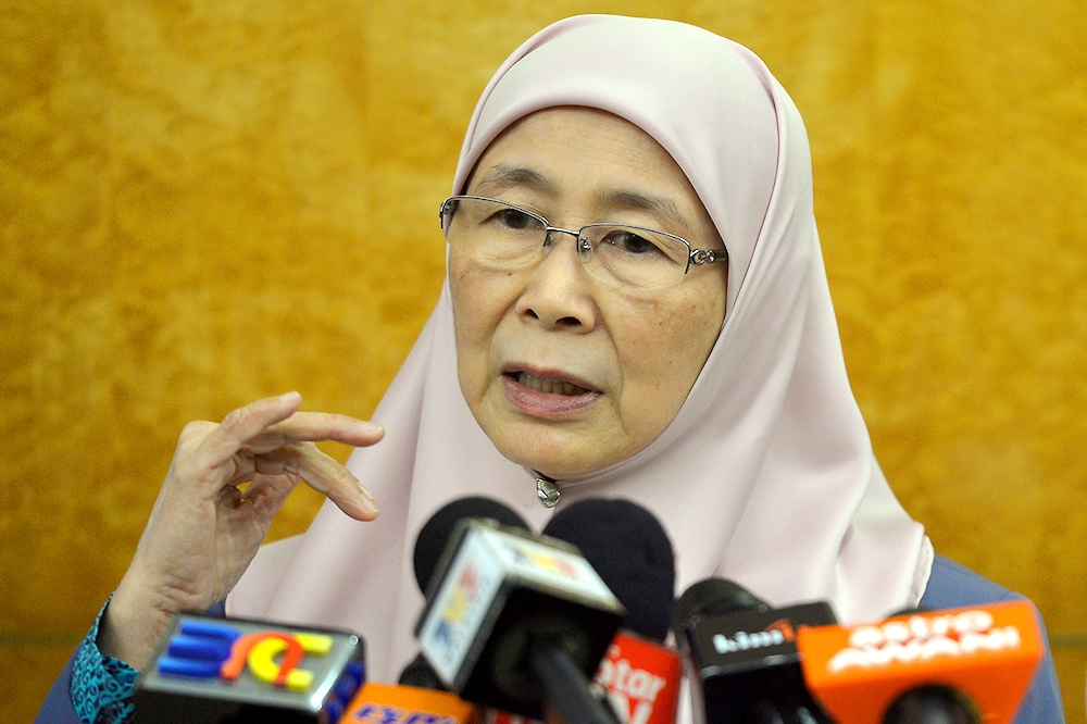 Hasil gambar untuk Wakil Perdana Menteri Datuk Seri Dr Wan Azizah Wan Ismail