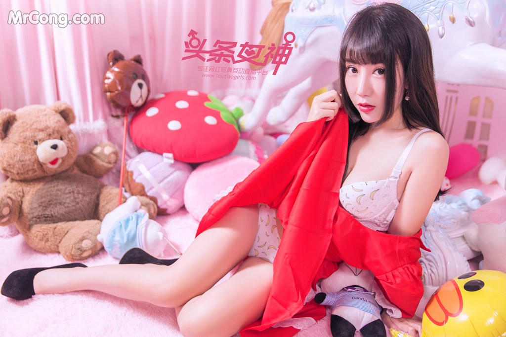 TouTiao 2017-09-18: Model Xiao Xiao (笑笑) (26 photos) photo 1-12