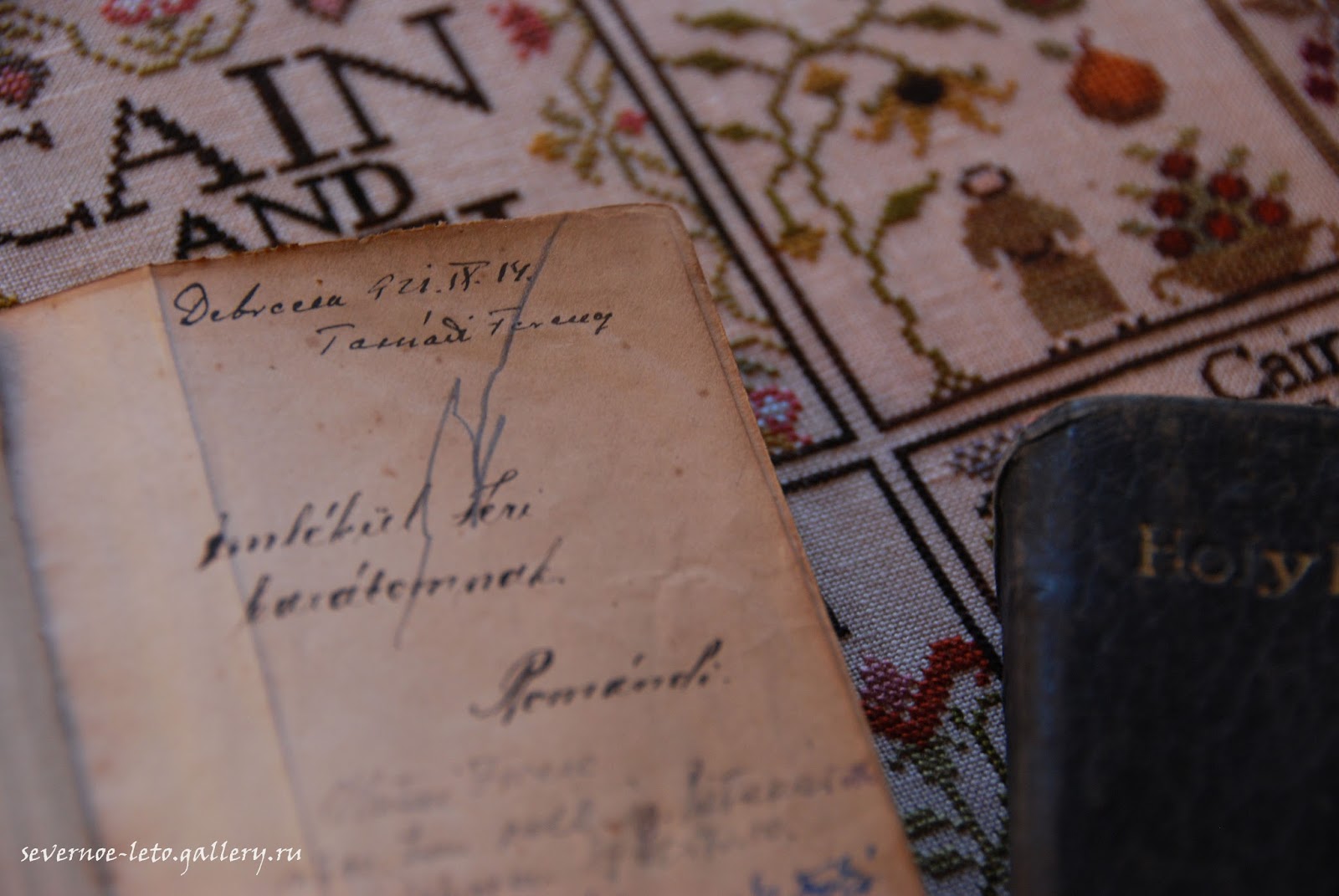 Вышивка с историей Plum Street Samplers Brother's Keeper