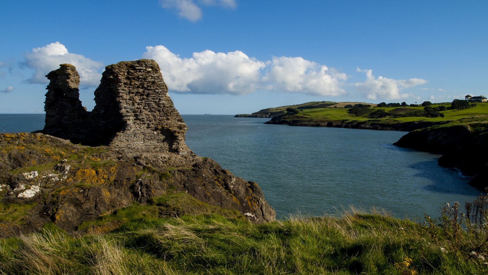 I really want to go to either Ireland (Dublin or Shannon) or Germany My question is: are both these countries safe for African Americans? Wicklow, Ireland. Ireland and Germany: safety for an African American woman
