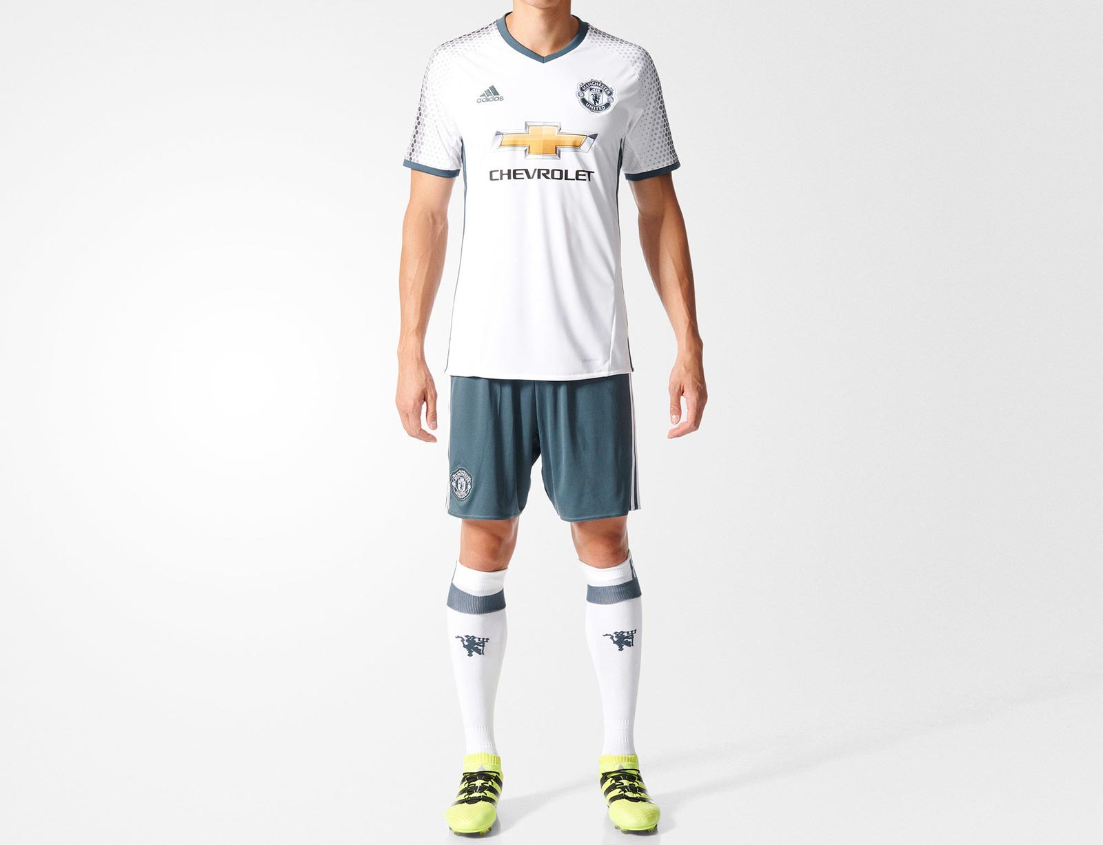 manchester united third kit shorts