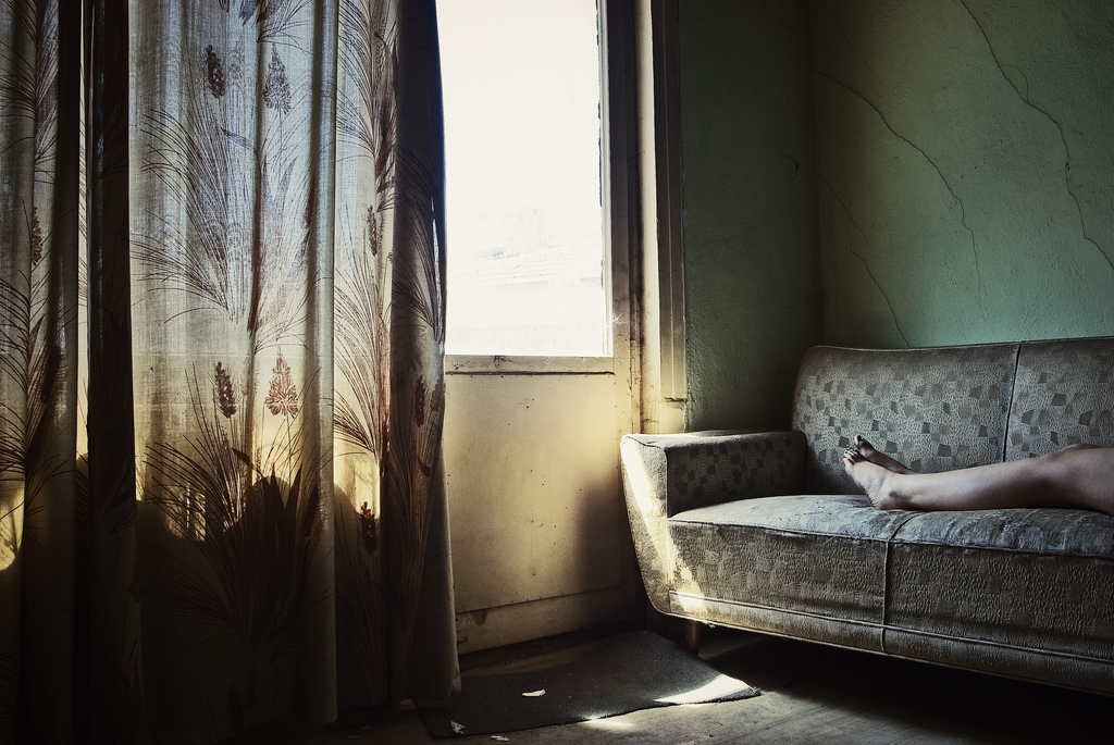 EG Ana Emilia Lahitte, 4 poemas 4 (+1)