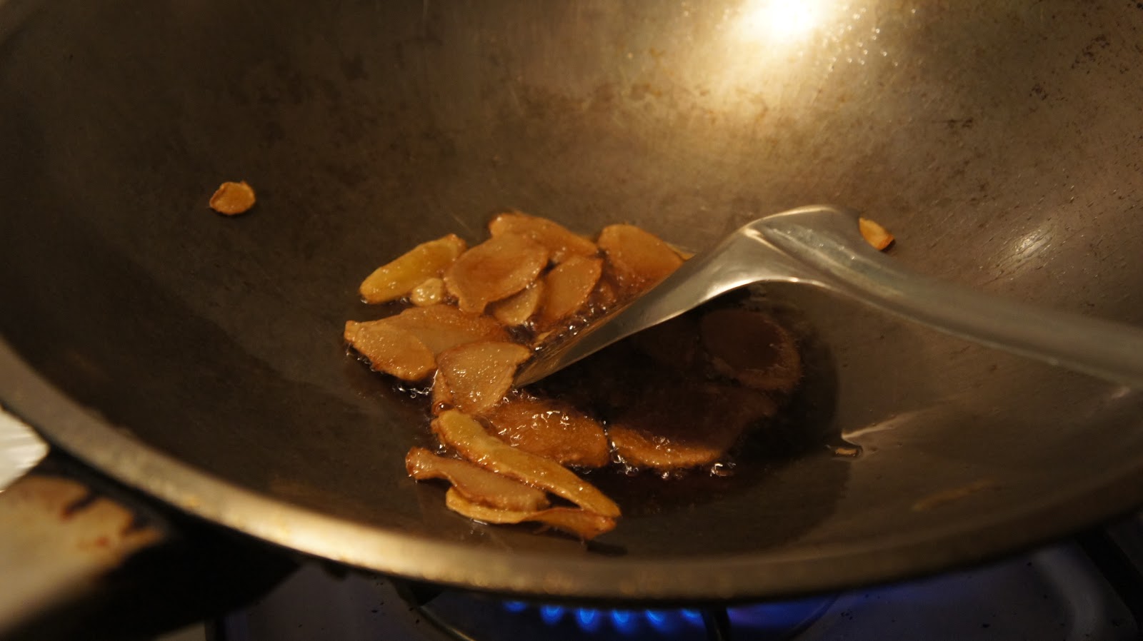 Recipe Stirfried Pork Kidney "Flower" with Sesame Oil 麻油腰花