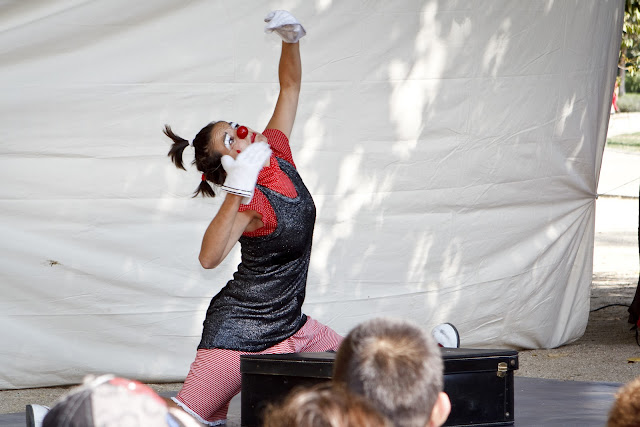 Angosta Di Mente Angosta di Mente, Australia, teatro infantil, fiestas colegio, cuenta-cuentos colegio, fiestas infantiles, cuentacuentos, actuaciones, teatro para bebés