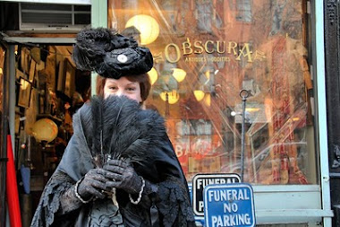 Victoriana Lady At Obscura Antiques For Oddities Show Taping