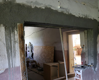 The archway to the bottom corridor taking shape The archway to the bottom corridor taking shape