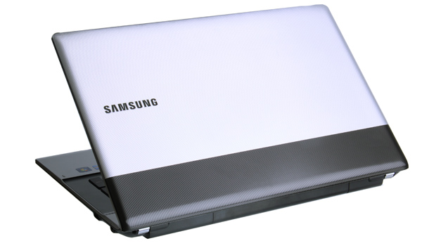 topnetbooksnews: Samsung RV720 Specs, Review and Design