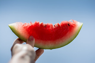 البطيخ أقوي فاكهة لبناء العضلات وإستراخاءها ومنع التشنجات 