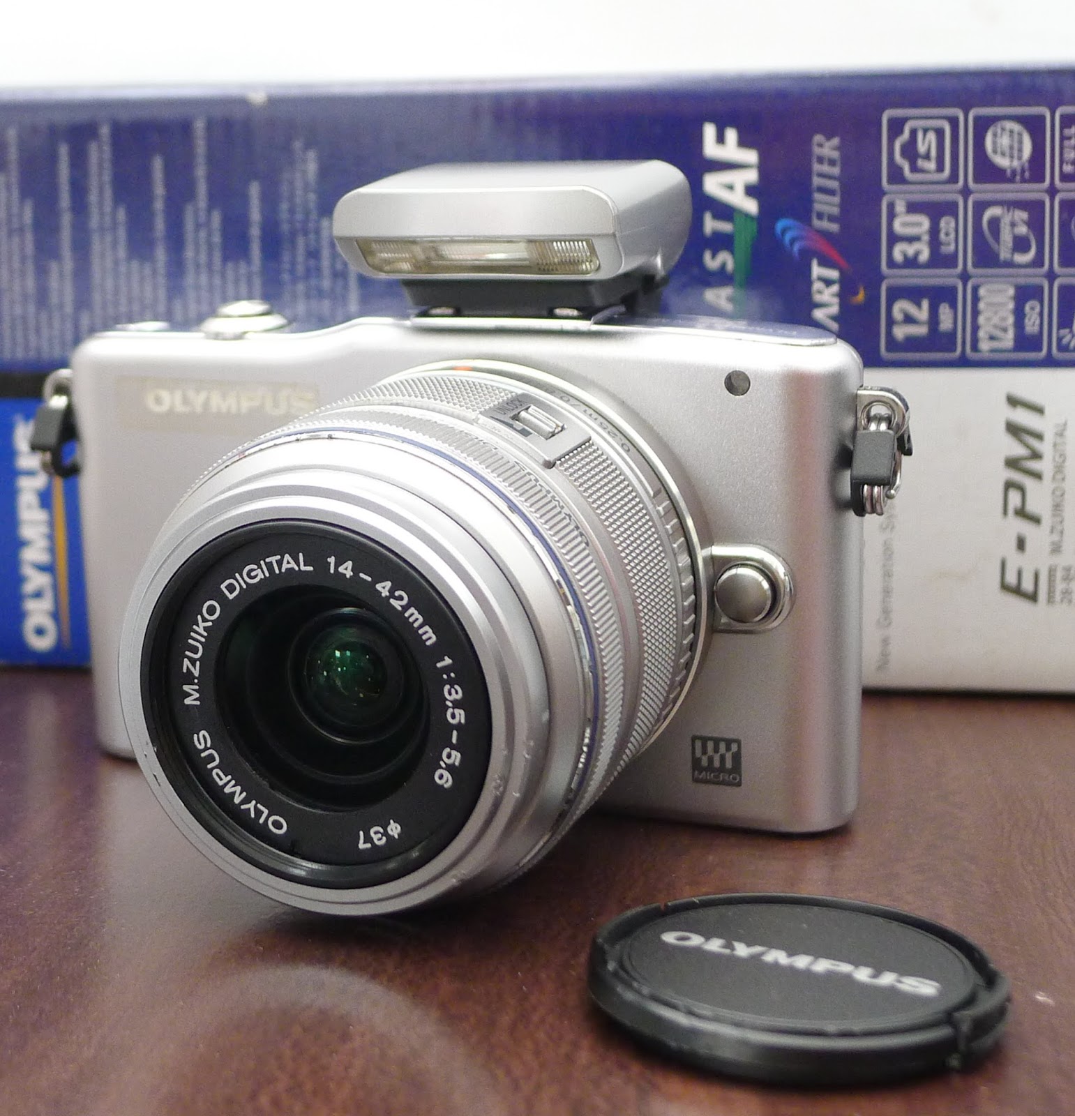 Kamera Mirrorless Olympus E-PM1 ( Fullset ) | Jual Beli Laptop, Kamera