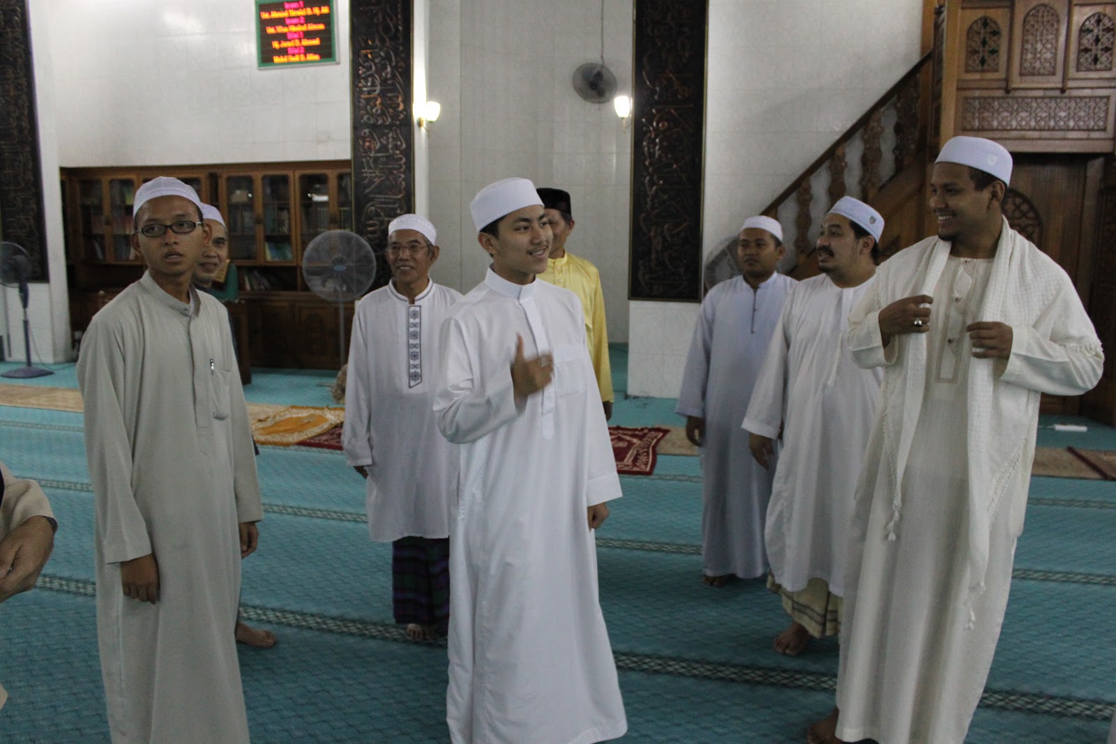 Masjid Al-Hidayah Kelana Jaya: August 2011
