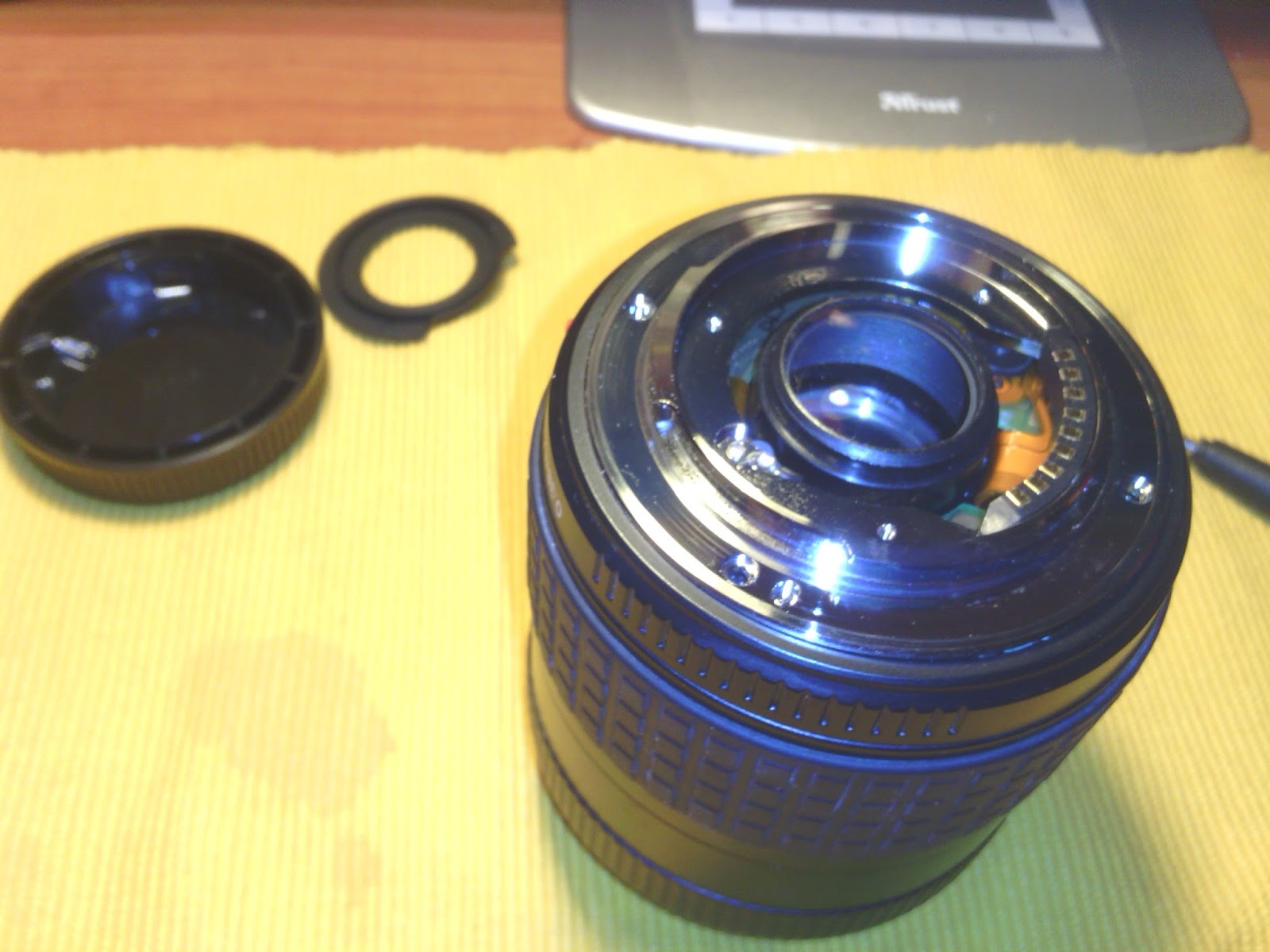 caminando con mi camara Si tu reflex olympus no enfoca....