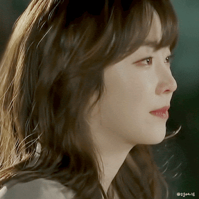 [상플] 결혼식 지겨워 죽겠는데 웬 여자가 부케를 받고 있음.gif | 인스티즈