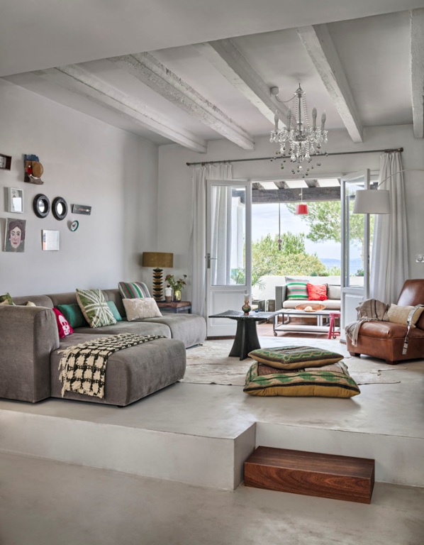 sofa terciopelo color piedra