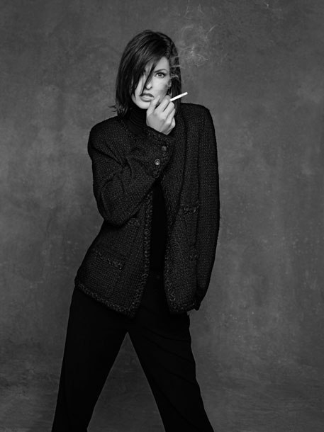 chanel-jacket-linda_evangelista-the-little-black-jacket-chanel-classic-revisited-by-karl-lagerfeld-and-carine-roitfeld