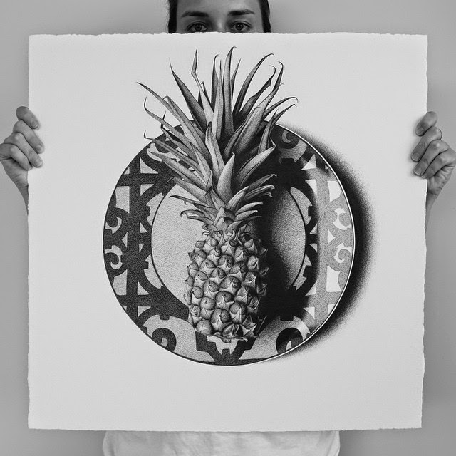 26-Pineapple-C-J-Hendry-Hyper-Realistic-Drawings-of-Food-www-designstack-co