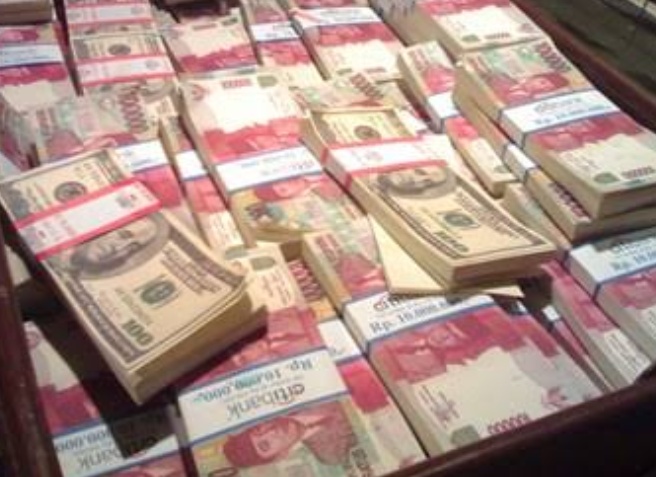 Cara Mendapatkan Uang 1 Milyar Dalam Setahun Cara Mendapatkan Uang 1 Milyar Dalam Setahun