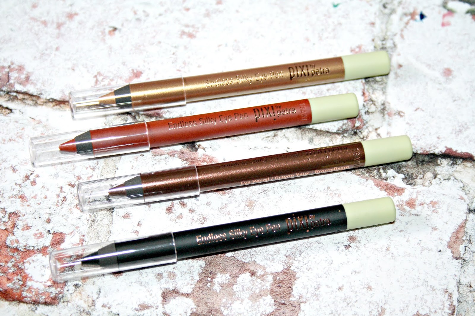 Beautyqueenuk A UK Beauty and Lifestyle Blog Pixi by Petra Endless