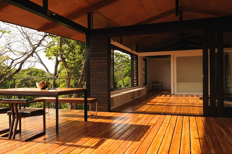 K House - Datum Zero