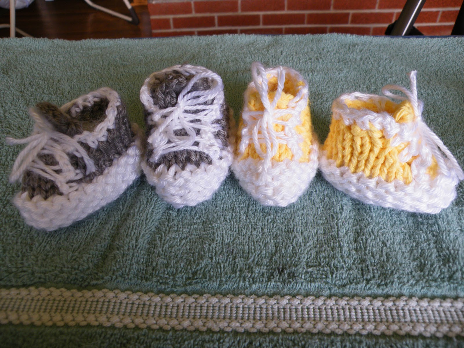 The Loom Muse Tennis Shoe Booties Pattern